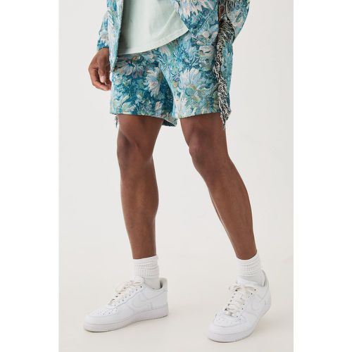 Tapestry Frayed Relaxed Fit Shorts homme - Boohooman - Modalova