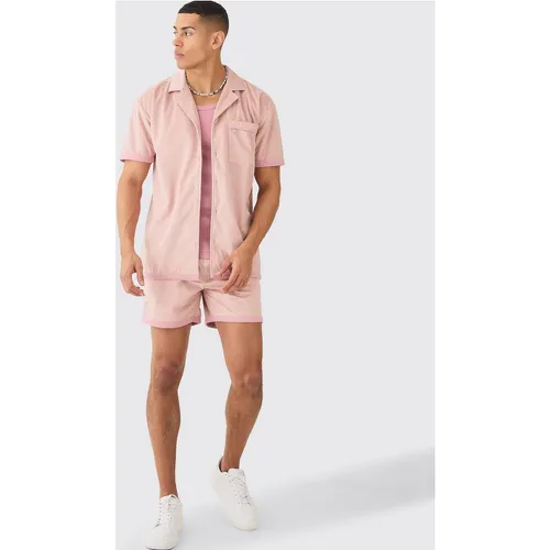 Ensemble oversize en faux daim avec chemise et short - L - Boohooman - Modalova