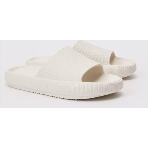 Claquettes texturées blanches - S - Boohooman - Modalova