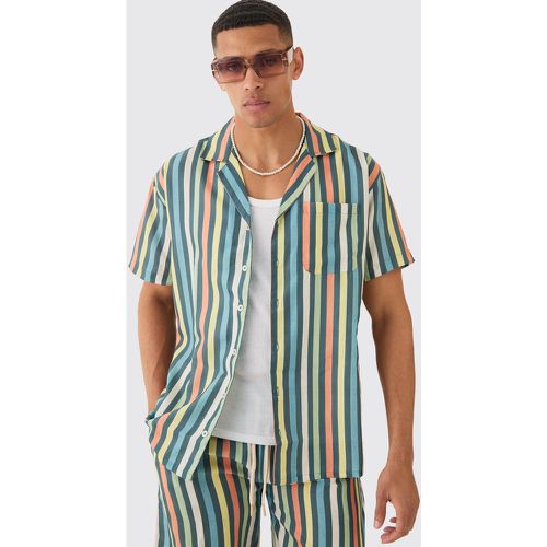 Chemise oversize rayée à manches courtes - S - Boohooman - Modalova