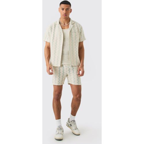 Ensemble oversize à rayures avec chemise et short - S - Boohooman - Modalova