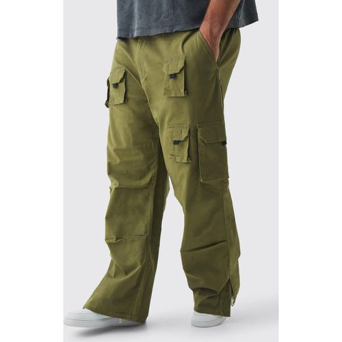 Grande taille - Pantalon cargo large à fente - XXXL - Boohooman - Modalova