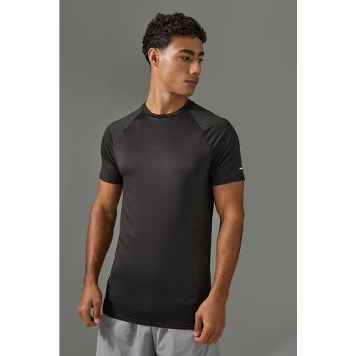 T-shirt de sport moulant - MAN Active homme - S - Boohooman - Modalova