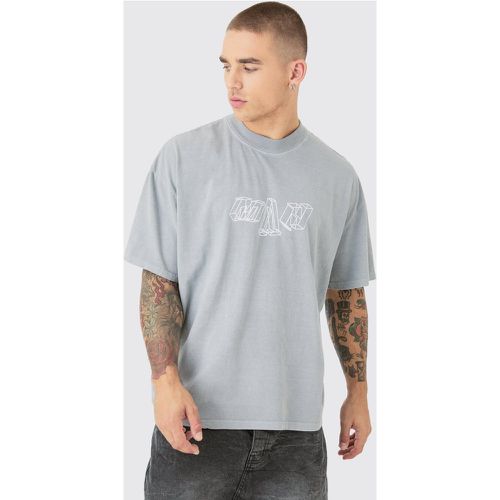 Oversized Extended Neck Washed M Graphic T-shirt - Boohooman - Modalova
