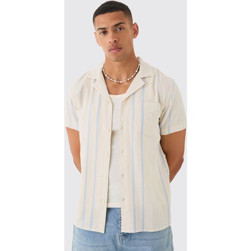 Short Sleeve Textured Multi Stripe Pocket Shirt - Boohooman - Modalova