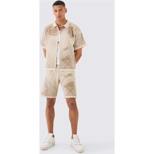 Ensemble en maille à motif dessiné avec t-shirt et short - S - Boohooman - Modalova