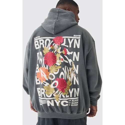 Grande taille - Sweat à capuche oversize à imprimé Brooklyn - XXXL - Boohooman - Modalova