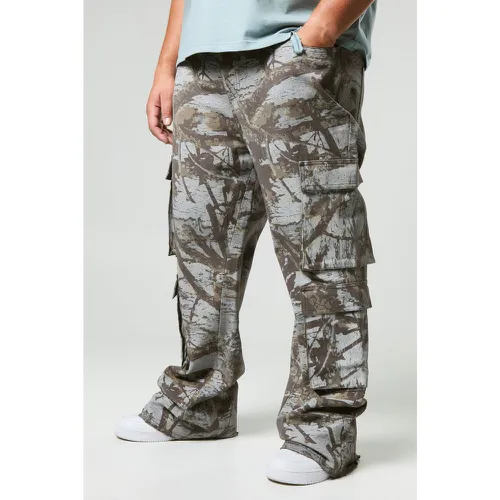 Grande taille - Jean flare cargo à imprimé camouflage - 38 - Boohooman - Modalova