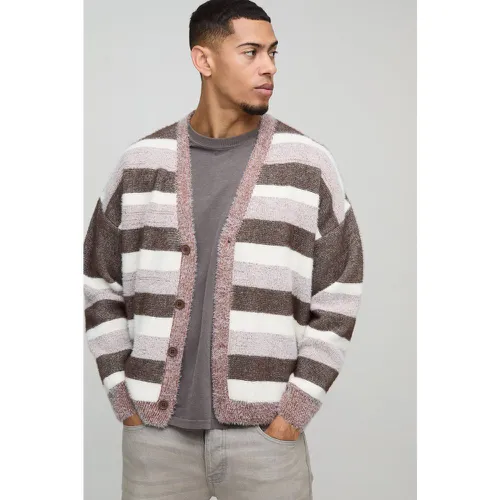 Cardigan oversize rayé en maille brossée - S - Boohooman - Modalova