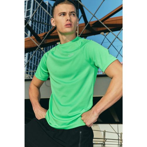 T-shirt de sport moulant en mesh - MAN Active homme - 2XL - Boohooman - Modalova
