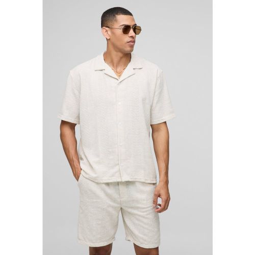 Ensemble effet chemise oversize texturé avec short - S - Boohooman - Modalova