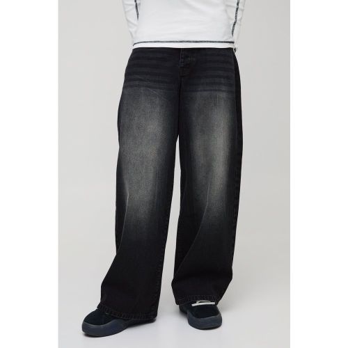Jean délavé à revers crantés - 28R - Boohooman - Modalova