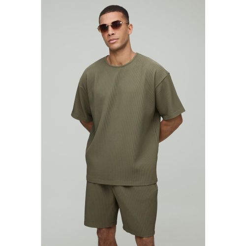 Ensemble oversize plissé avec t-shirt et short homme - S - Boohooman - Modalova