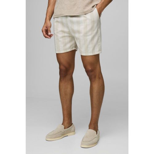 Short slim synthétique à rayures et taille élastiquée - S - Boohooman - Modalova