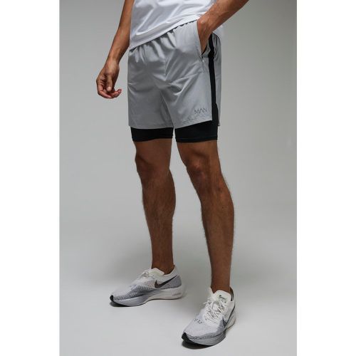 Short De Sport Stretch 2 En 1 À Slogan - Man Active - L - boohoo - Modalova