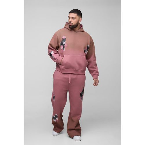 Grande Taille - Survêtement Oversize Délavé À Imprimé Croisé - Xxxl - boohoo - Modalova