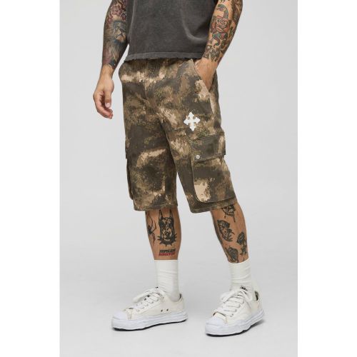 Short cargo flare large à imprimé camouflage - 28R - Boohooman - Modalova