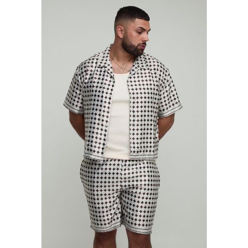 Grande taille - Ensemble satiné oversize à manches courtes - 2XL - Boohooman - Modalova