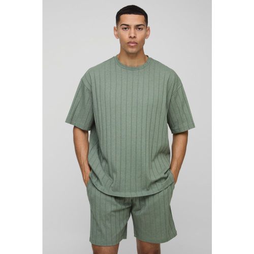 Ensemble oversize côtelé avec t-shirt et short - S - Boohooman - Modalova