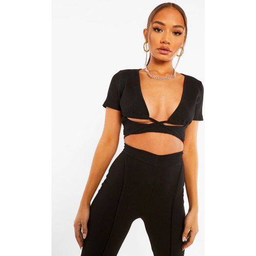 Crop Top Noué À Découpe - 34 - boohoo - Modalova