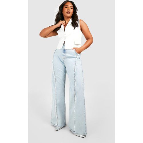 Grande Taille - Jean Flare Délavé - 56 - boohoo - Modalova