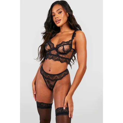 Ensemble De Lingerie En Dentelle Avec Soutien-Gorge Et Culotte - Saint-Valentin - S - boohoo - Modalova