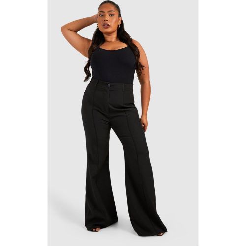 Grande Taille - Pantalon Flare Ajusté - 44 - boohoo - Modalova