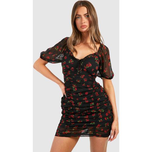 Robe Courte Froncée Fleurie En Mousseline De Soie - 38 - boohoo - Modalova