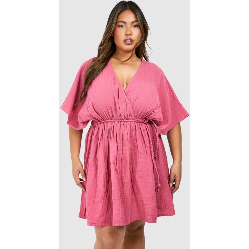 Grande Taille - Robe Courte Texturée À Ceinture - 44 - boohoo - Modalova