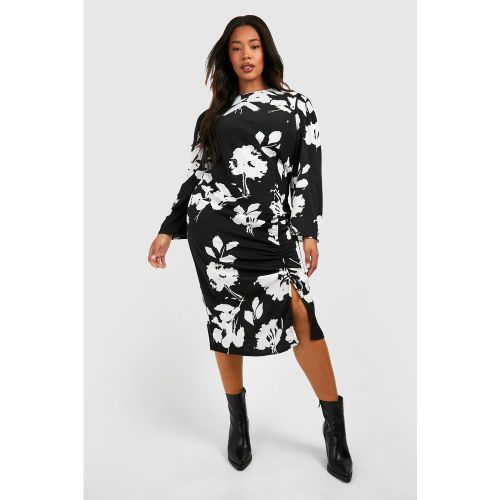 Grande Taille - Robe Mi-Longue Froncée Fleurie - 54 - boohoo - Modalova