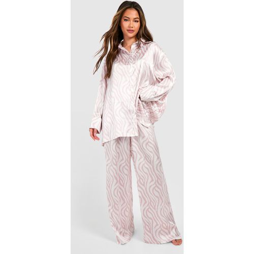 Ensemble De Pyjama Oversize Satiné À Imprimé Zèbre - 38 - boohoo - Modalova