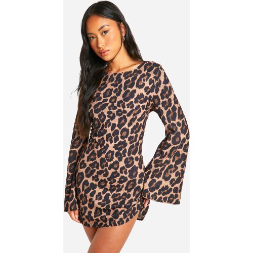 Robe Évasée À Imprimé Léopard - 36 - boohoo - Modalova
