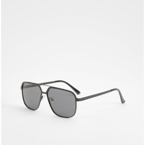 Black Tinted Oversized Aviator Sunglasses - boohoo - Modalova