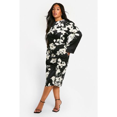 Grande Taille - Robe Mi-Longue Froncée Fleurie - 44 - boohoo - Modalova