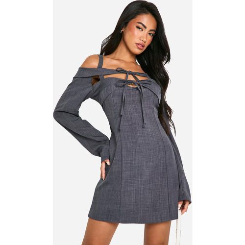 Robe De Tailleur À Col Bateau - 42 - boohoo - Modalova