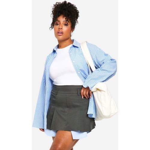 Grande Taille - Chemise Contrastante Mini-Jupe Plissée - 46 - boohoo - Modalova