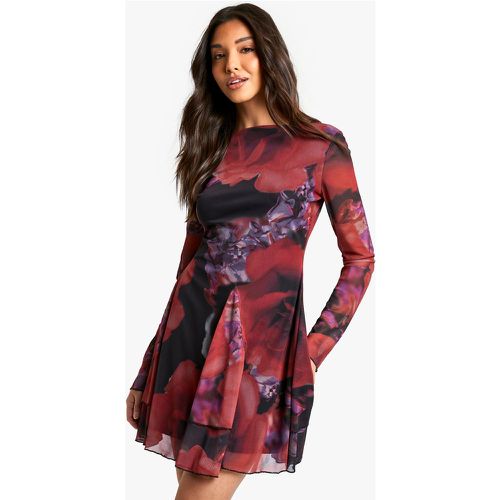 Robe Fleurie En Mesh À Col Ouvert - 38 - boohoo - Modalova