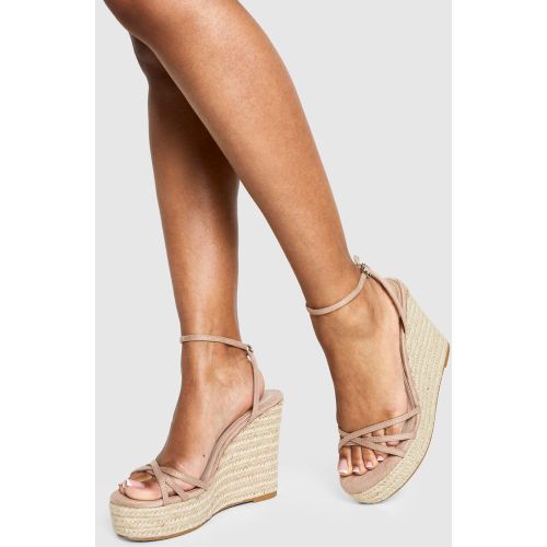 Chaussures Compensées Croisées - Pointure Large - 36 - boohoo - Modalova