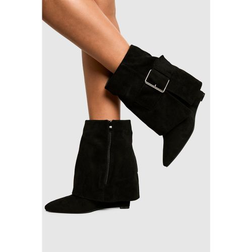 Bottines En Faux Daim À Boucles - 38 - boohoo - Modalova