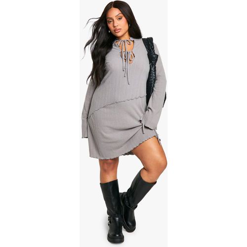 Grande Taille - Robe Patineuse Côtelée Nouée - 46 - boohoo - Modalova