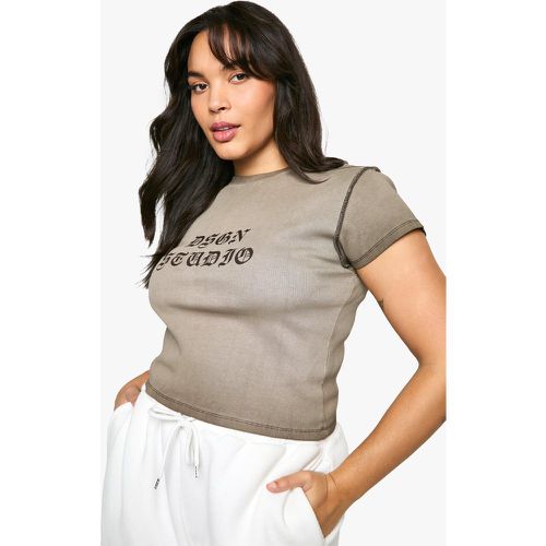 Grande Taille - T-Shirt Délavé À Slogan Dsgn - 46 - boohoo - Modalova