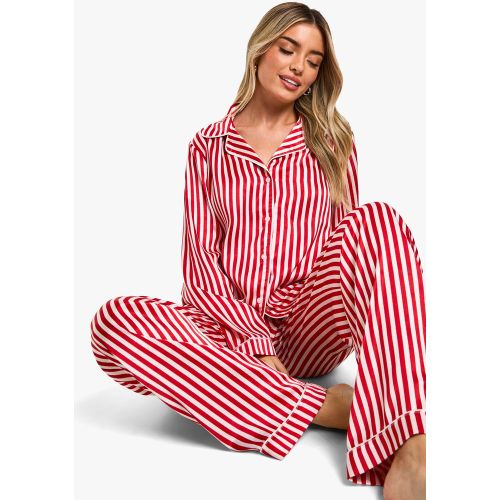 Ensemble De Pyjama Satiné À Rayures Avec Chemise Et Pantalon - 42 - boohoo - Modalova