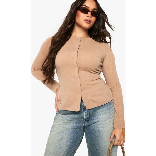 Grande Taille - Top Boutonné Côtelé - 44 - boohoo - Modalova