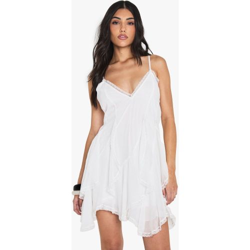Robe Mi-Longue À Volants Et Détails En Dentelle - 36 - boohoo - Modalova