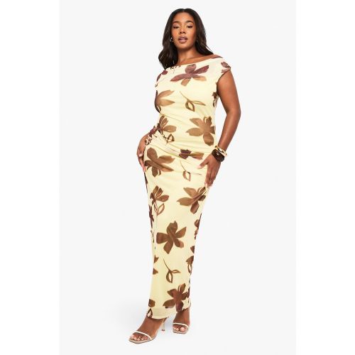 Grande Taille - Robe Longue Froncée Fleurie En Mesh - 44 - boohoo - Modalova