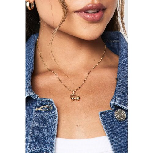 Collier À Pendentif Cerise - One Size - boohoo - Modalova