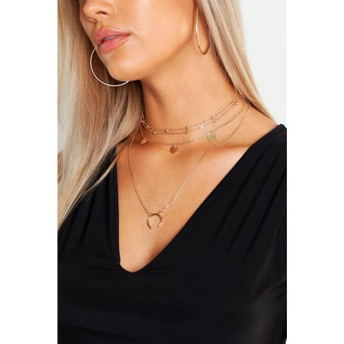 Collier À Chaînes Multiples Et Pendentif Lune - One Size - boohoo - Modalova