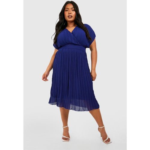 Grande Taille - Robe Cache-Cœur Mi-Longue Plissée - 44 - boohoo - Modalova