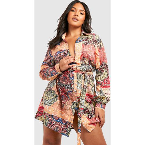 Grande Taille - Robe Chemise À Manches Longues Et Imprimé Cachemire - 52 - boohoo - Modalova