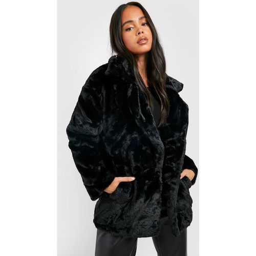 Manteau À Col Surdimensionné De Luxe En Fausse Fourrure "Petite" - 34 - boohoo - Modalova